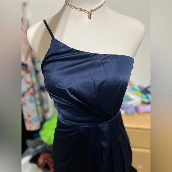 Lulu's Elegant Midnight One Shoulder Dress - Picture 4 of 8